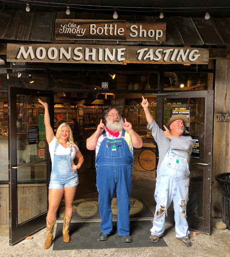 Tourist Attraction «Redneck Comedy Bus Tour», reviews and photos, 4117 Hillsboro Pike #103, Nashville, TN 37215, USA