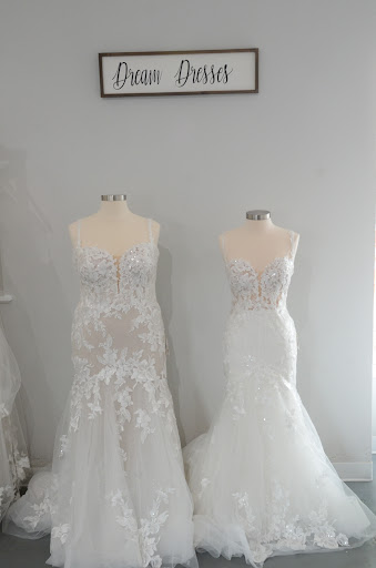 Bridal Shop «Something Blue Bridal Boutique», reviews and photos, 107 W Stewart Ave, Puyallup, WA 98371, USA