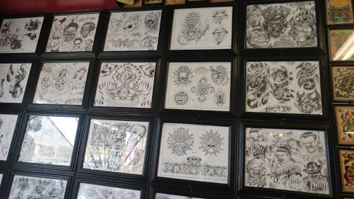 Tattoo Shop «Fast Lane Tattoo (Oracle Rd.)», reviews and photos, 3801 N Oracle Rd, Tucson, AZ 85705, USA