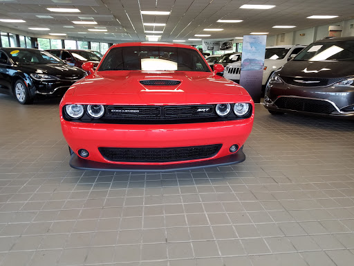 Car Dealer «Connors Chrysler Dodge Jeep Ram», reviews and photos, 701 E Porter Ave, Chesterton, IN 46304, USA