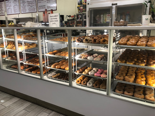Donut Shop «Golden Cream Donuts», reviews and photos, 508 Alameda del Prado, Novato, CA 94949, USA
