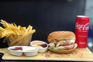 Khaby Burger برڨر image