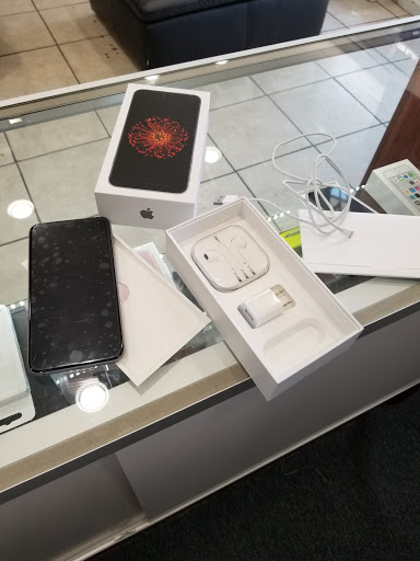 Cell Phone Store «U Cell Shop», reviews and photos, 913 Avenue U, Brooklyn, NY 11223, USA