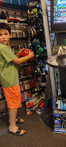 Video Game Store «Game Zone Salem», reviews and photos, 270 Essex St, Salem, MA 01970, USA