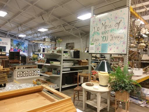 Building Materials Store «Habitat for Humanity ReStore Lakeshore», reviews and photos, 12727 Riley St, Holland, MI 49424, USA
