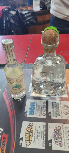 Liquor Store «Hackensack Liquor Store», reviews and photos, 500 S River St, Hackensack, NJ 07601, USA