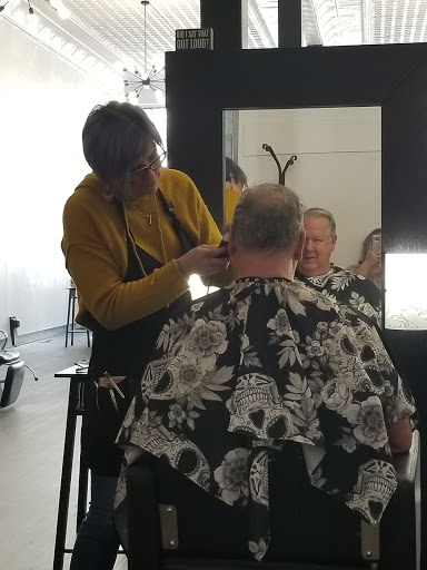 Beauty Salon «Blush Salon INC», reviews and photos, 238 SE 1st Ave, Albany, OR 97321, USA