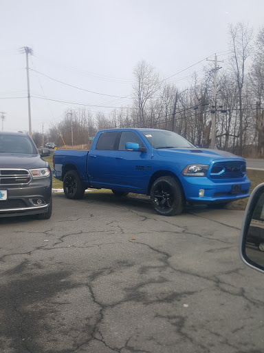 Dodge Dealer «Fayetteville Dodge Inc», reviews and photos, 5427 N Burdick St, Fayetteville, NY 13066, USA