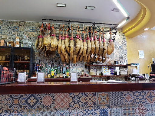 Información y opiniones sobre Restaurante Bar Casa Ruiz de Sevilla
