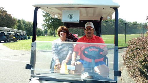 Golf Course «Tunxis Country Club», reviews and photos, 87 Town Farm Rd, Farmington, CT 06032, USA