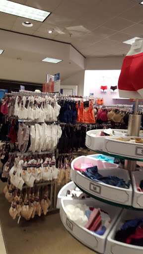 Department Store «Belk», reviews and photos, 100 Mall Blvd #200, Brunswick, GA 31525, USA