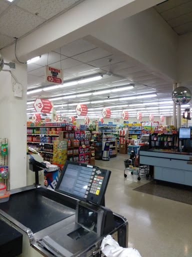 Grocery Store «Miles Supermarket», reviews and photos, 4127 E 131st St, Cleveland, OH 44105, USA