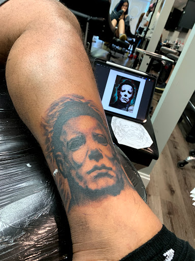 Explore half sleeve flower tattoo ideas, creative tattoo ideas in Harrisburg, available at Capital Tattoo Company