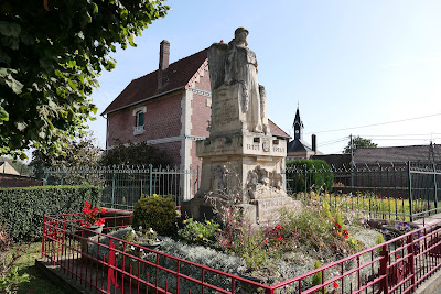 Monument aux morts de Marquéglise à Marquéglise