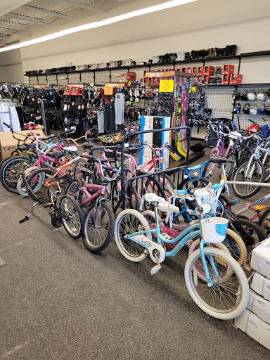 Sporting Goods Store «Play It Again Sports», reviews and photos, 1213 W 14 Mile Rd, Clawson, MI 48017, USA