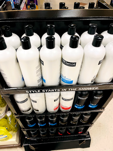 Grocery Store «Kroger», reviews and photos, 5664 Jonesboro Rd, Lake City, GA 30260, USA