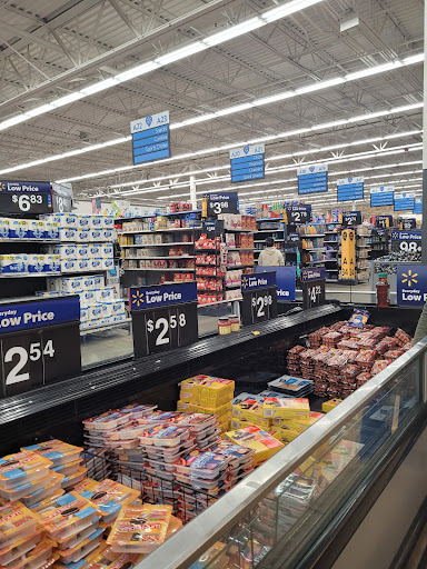 Department Store «Walmart Supercenter», reviews and photos, 8118 Perry Hills Ct, Nottingham, MD 21236, USA