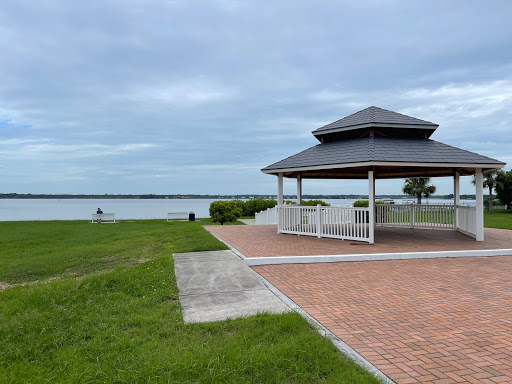 Memorial Park «Veterans Memorial Park», reviews and photos, 250 Shore Dr E, Oldsmar, FL 34677, USA