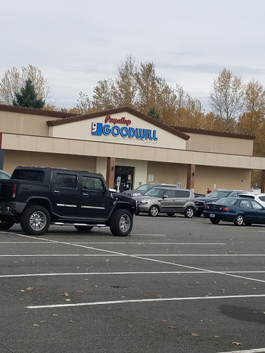 Thrift Store «Puyallup Goodwill», reviews and photos