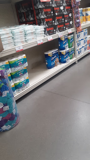 Supermarket «Hy-Vee», reviews and photos, 1300 W Burlington Ave, Fairfield, IA 52556, USA