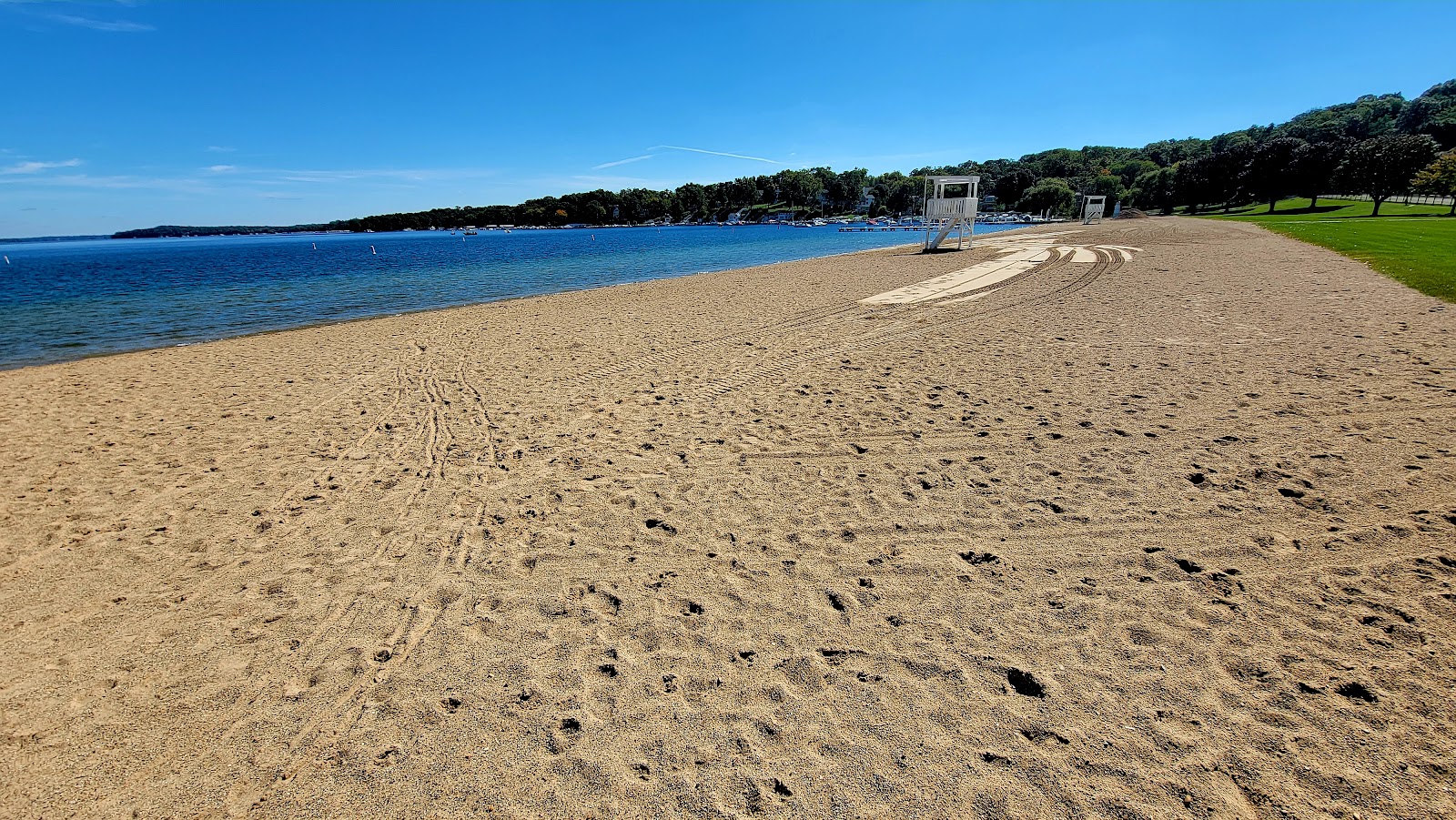 Fontana Beach photo #8