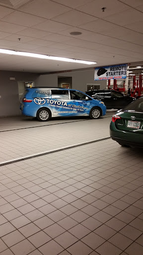 Used Car Dealer «Toyota of Nashua», reviews and photos, 10 Marmon Dr, Nashua, NH 03060, USA