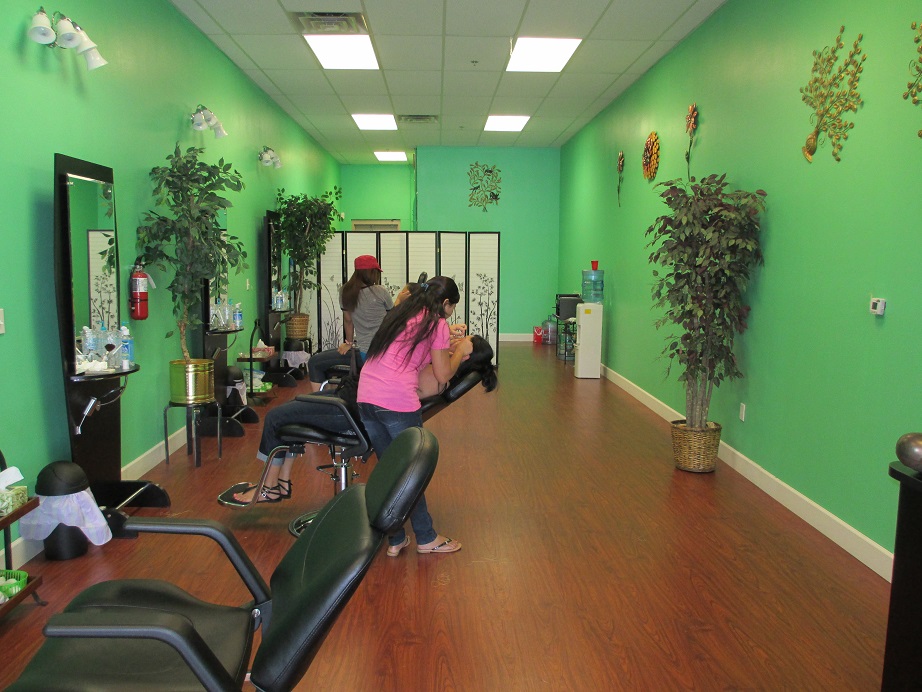 Hollywood Beauty Eyebrow Threading Glendale, AZ 85305 Services and