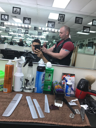 Barber Shop «Latin Flow barbershop», reviews and photos, 2424 N University Dr, Sunrise, FL 33322, USA
