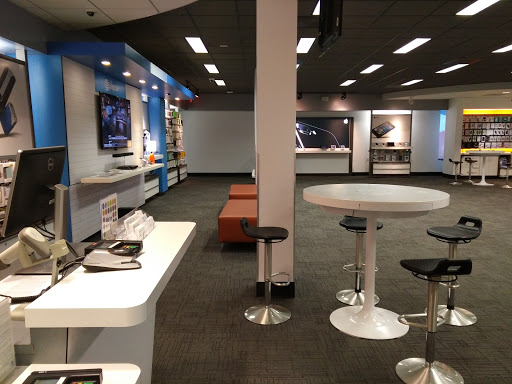 Cell Phone Store «AT&T», reviews and photos, 5827 Rosemead Blvd, Temple City, CA 91780, USA