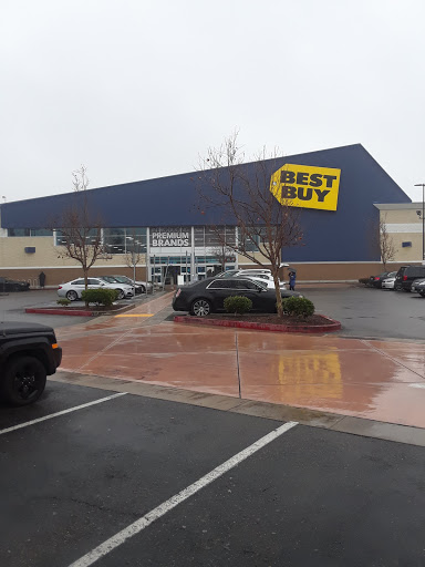 Electronics Store «Best Buy», reviews and photos, 3700 Mandela Pkwy, Oakland, CA 94608, USA