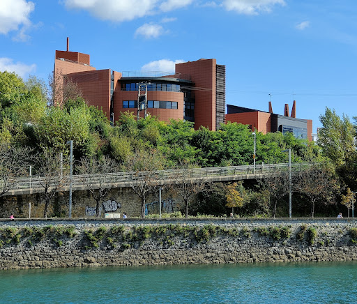 Universidades privadas en San Sebastián