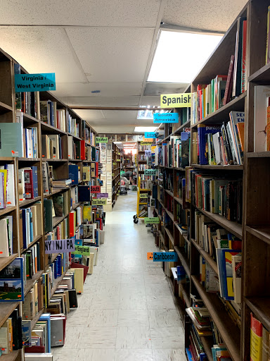 Book Store «Wonder Book», reviews and photos, 15976 Shady Grove Rd, Gaithersburg, MD 20877, USA