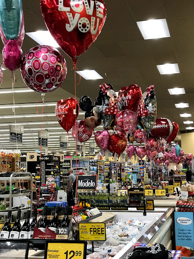 Grocery Store «Safeway», reviews and photos, 2220 Sunset Blvd, Rocklin, CA 95765, USA