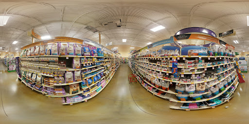Pet Supply Store «PetSmart», reviews and photos, 2100 88th St, North Bergen, NJ 07047, USA