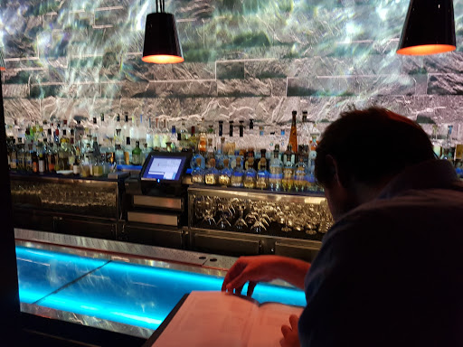 Shopping Mall «Fontainebleau Shops», reviews and photos, 4441 Collins Ave, Miami Beach, FL 33140, USA