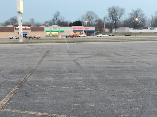 Shopping Mall «River Pointe Mall», reviews and photos, 401 E Clifty Dr, Madison, IN 47250, USA