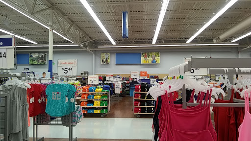 Discount Store «Walmart», reviews and photos, 2399 North Point Blvd, Dundalk, MD 21222, USA