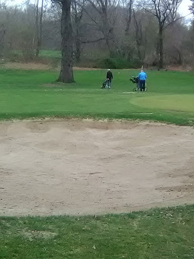 Golf Course «Christopher Morley Park Golf», reviews and photos, 500 Searingtown Rd, Roslyn, NY 11576, USA