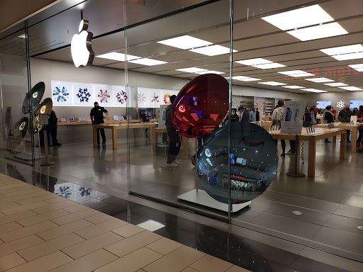 Computer Store «Apple Santa Rosa Plaza», reviews and photos, 1071 Santa Rosa Plaza, Santa Rosa, CA 95401, USA