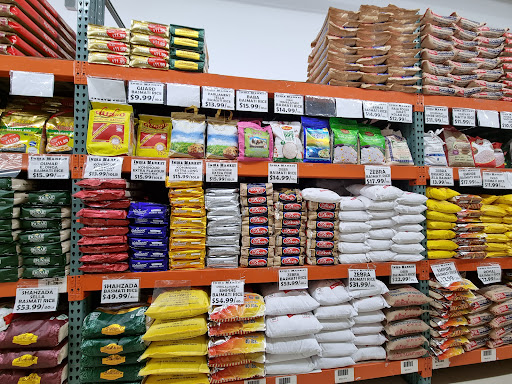 Shopping Mall «Orange Promenade Shopping Ctr», reviews and photos, 80 Boston Post Rd, Orange, CT 06477, USA