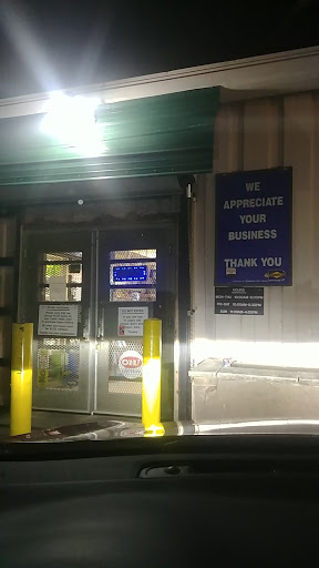 Liquor Store «Honey-Bee Drive Thru & Liquor», reviews and photos, 1600 S High St, Columbus, OH 43207, USA