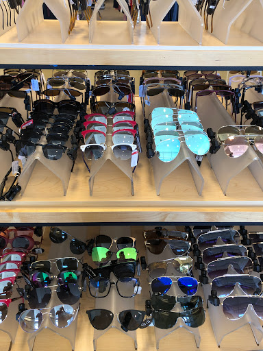 Department Store «Nordstrom Rack Laguna Hills Mall», reviews and photos, 23541 Calle De La Louisa, Laguna Hills, CA 92653, USA