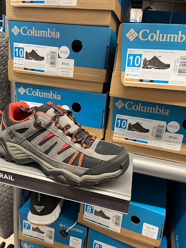 Sportswear Store «Columbia Sportswear Outlet Store», reviews and photos, 447 Great Mall Dr, Milpitas, CA 95035, USA