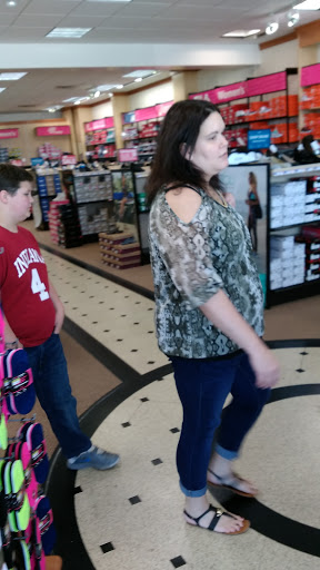 Shoe Store «Shoe Sensation», reviews and photos, 1609 E Michigan Rd, Shelbyville, IN 46176, USA