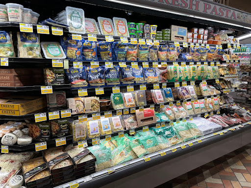 Grocery Store «Township of Washington Foodtown», reviews and photos, 315 Pascack Rd, Township of Washington, NJ 07676, USA