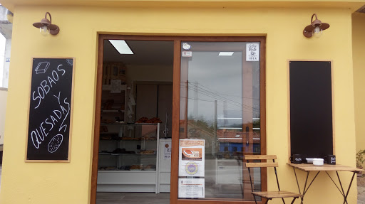 Panadería Y Confitería Las Quintas