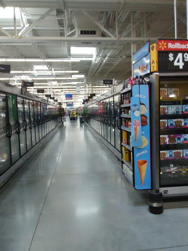 Supermarket «Walmart», reviews and photos, 2630 SE California Ave, Topeka, KS 66605, USA