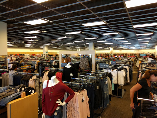 Department Store «Nordstrom Rack San Leandro», reviews and photos, 1285 Marina Blvd, San Leandro, CA 94577, USA