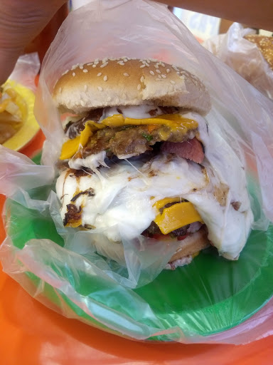 Las autenticas hamburguesas El Bocho