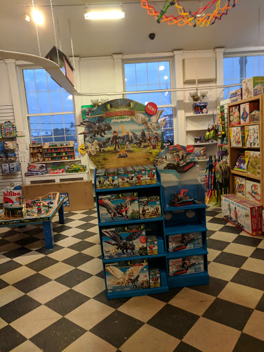 Toy Store «Whirlygigs Toy Shop», reviews and photos, 107 Water St, Exeter, NH 03833, USA